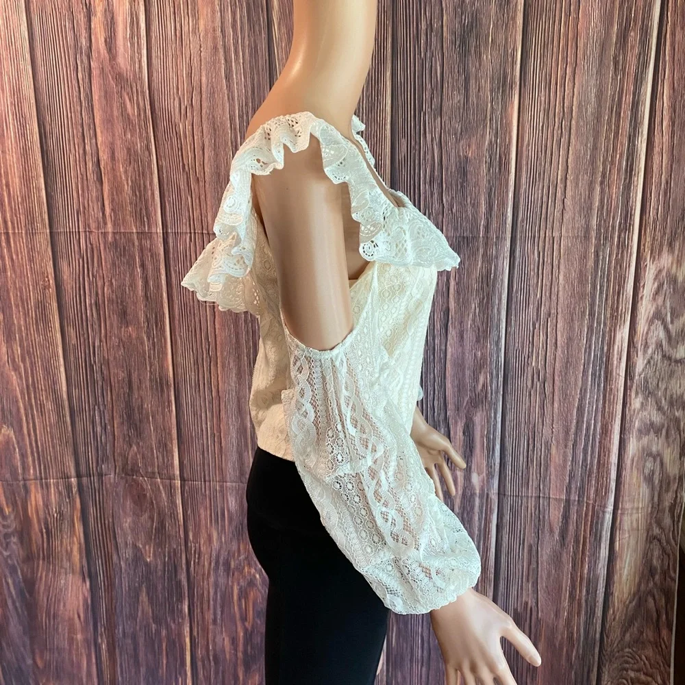Anthropologie Love Encounter NWT size medium large cream & white lace boho
